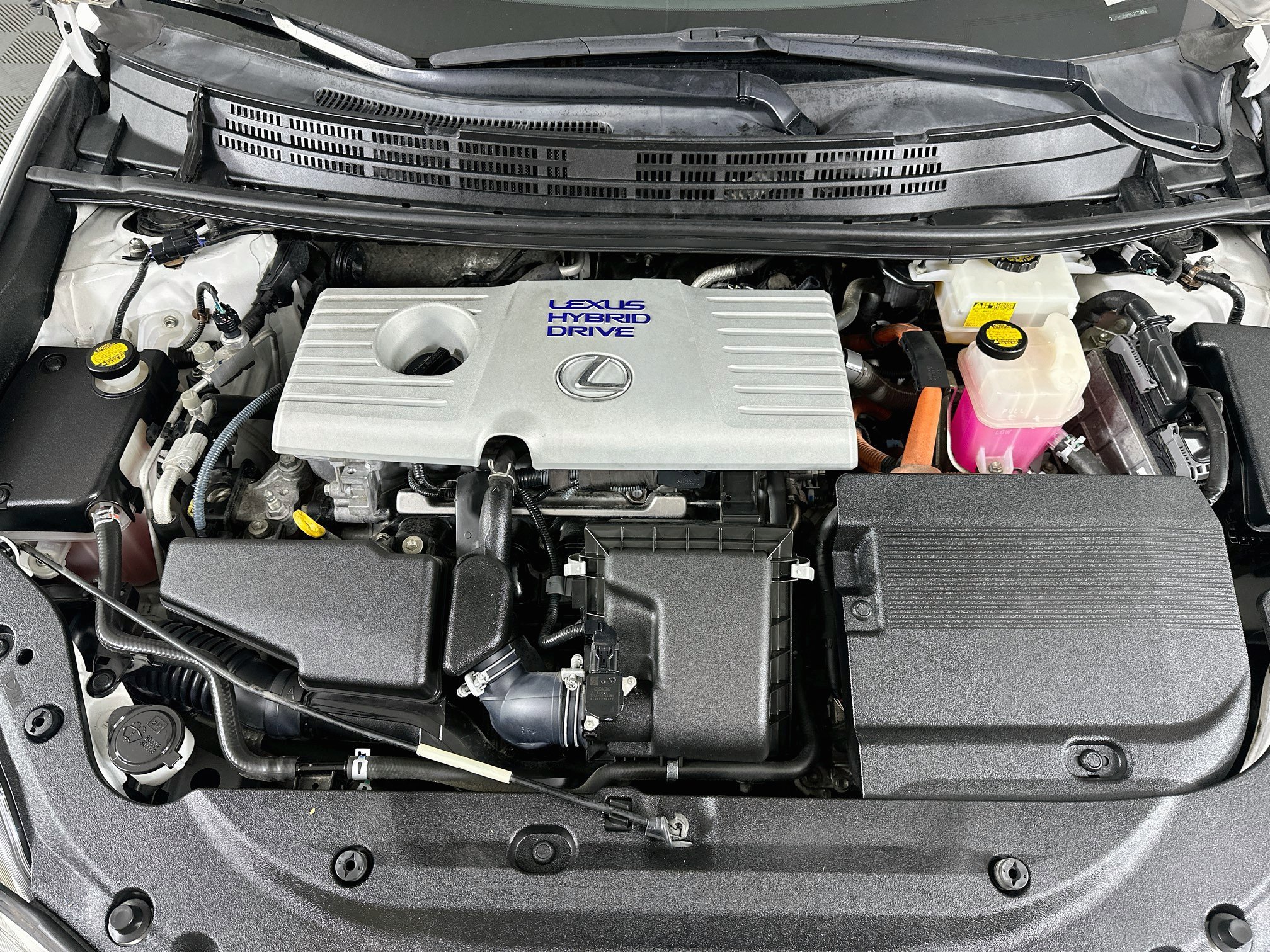 Used 2013 Lexus CT 200h w/ Premium Pkg w/Navigation FWD image 33