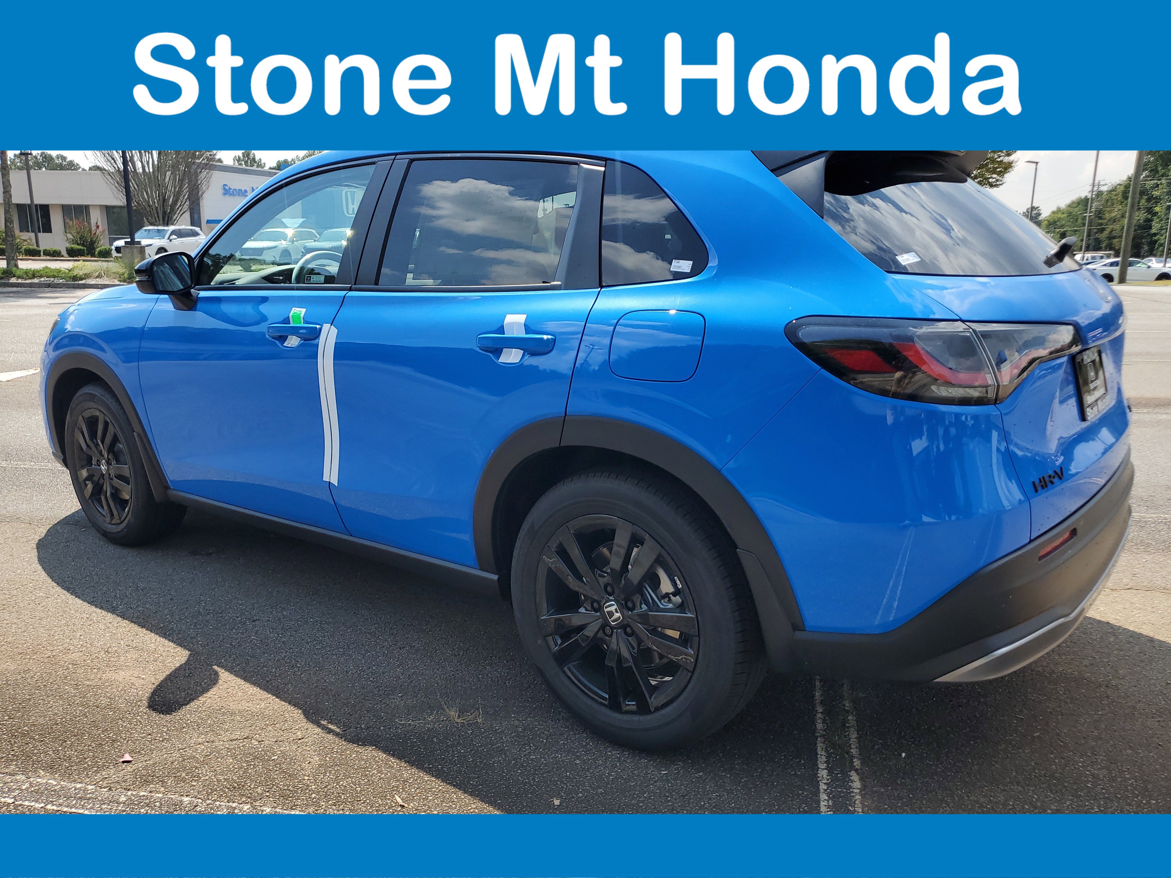 New 2026 Honda HR-V Sport image 4