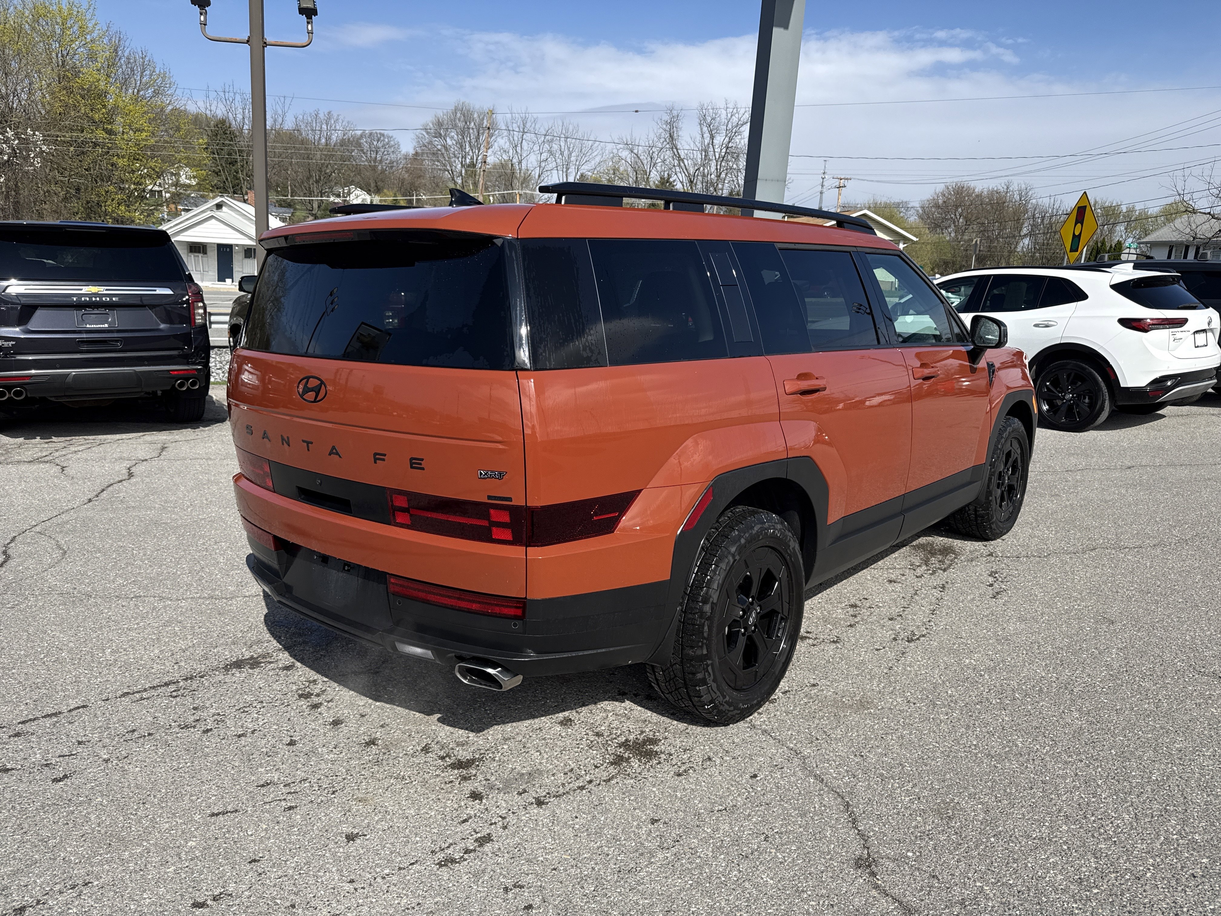 Used 2025 Hyundai Santa Fe XRT AWD/4WD image 3