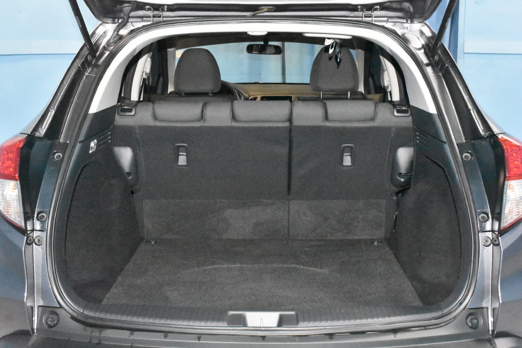 Used 2022 Honda HR-V LX image 30