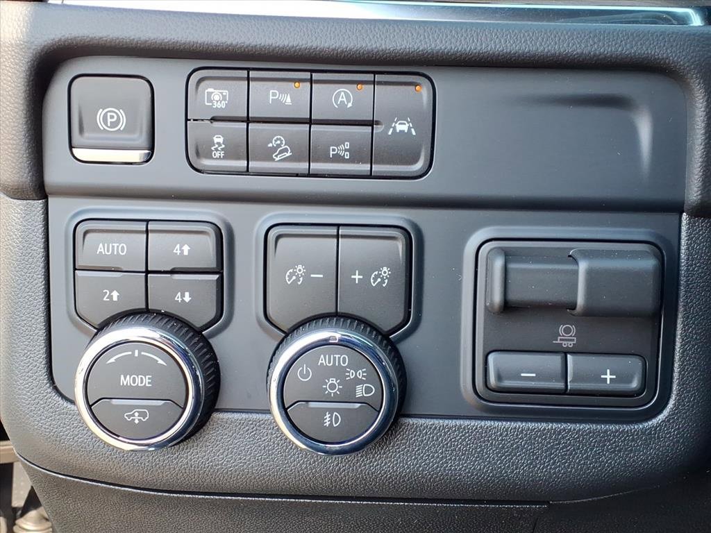 New 2026 Chevrolet Tahoe High Country image 10