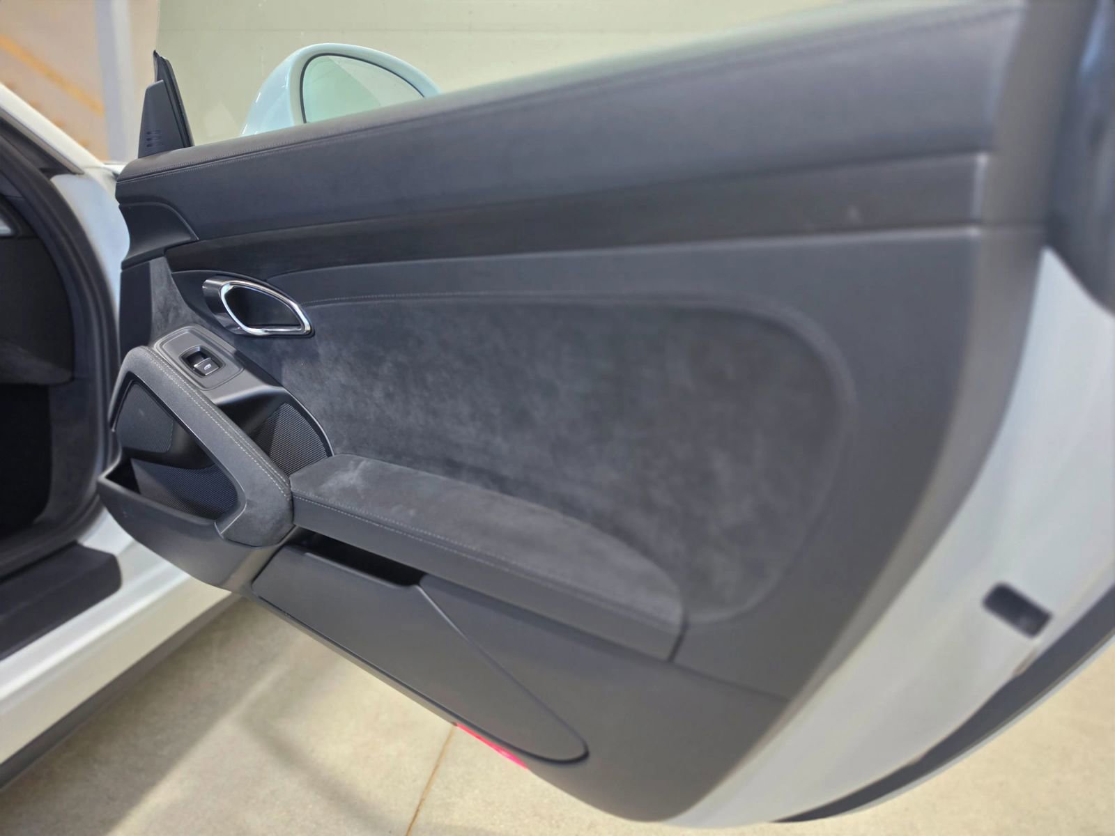 Used 2019 Porsche 911 GT3 RS image 82