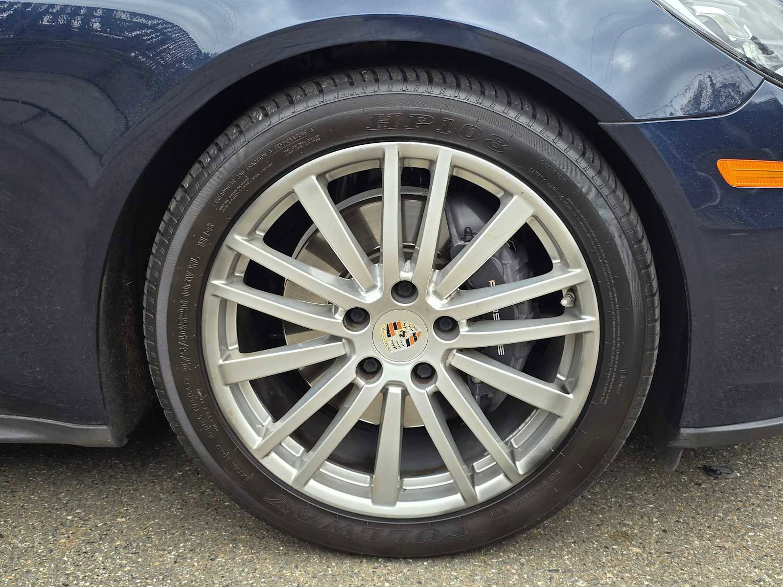 Used 2020 Porsche Panamera 4 AWD/4WD image 9