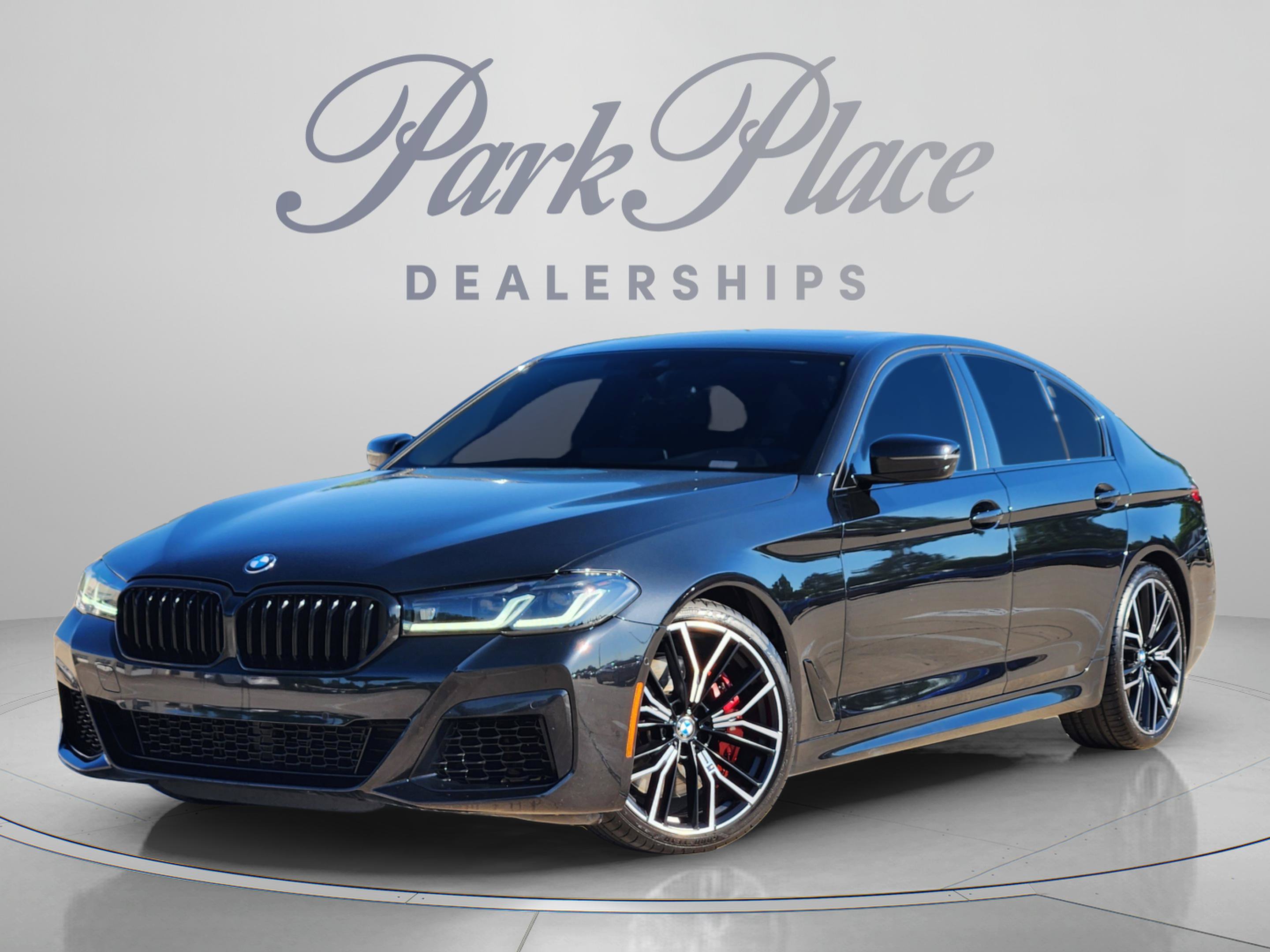 Used 2022 BMW M550i xDrive w/ Shadowloine Package AWD/4WD image 1