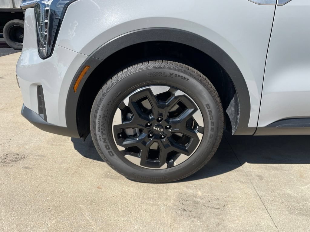 Used 2024 Kia Sorento S w/ Panoramic Sunroof Package AWD/4WD image 17