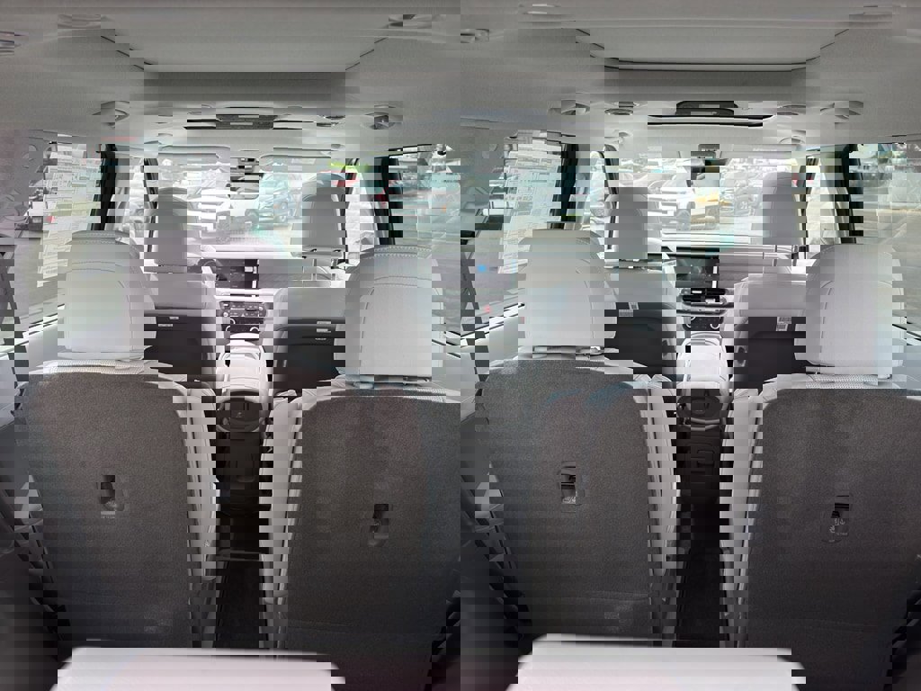 New 2026 Hyundai Palisade Limited image 25