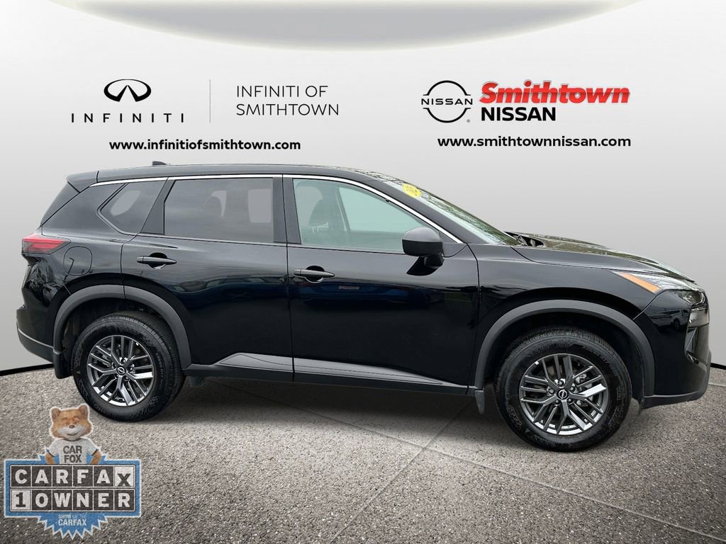 Used 2025 Nissan Rogue S image 7