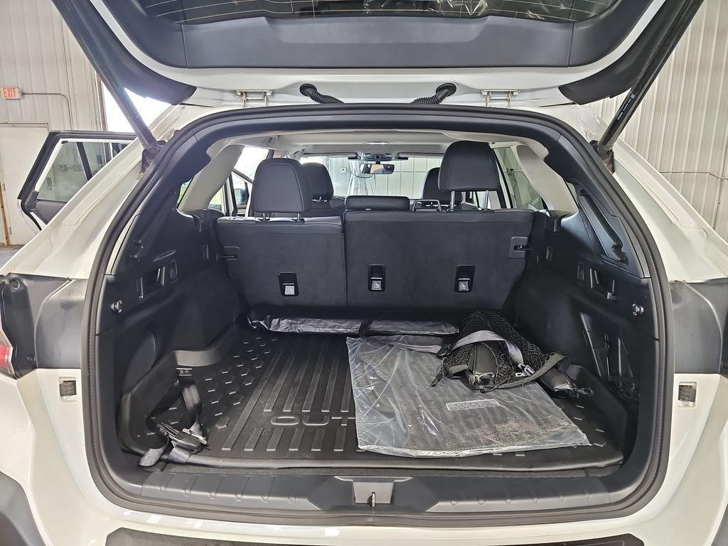 Used 2024 Subaru Outback Onyx Edition AWD/4WD image 12
