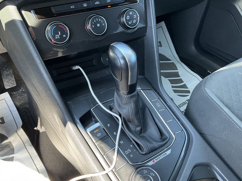 Used 2018 Volkswagen Tiguan S AWD/4WD image 31