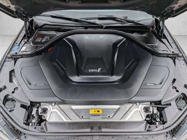 Used 2023 BMW i4 eDrive40 w/ M Sport Package image 25