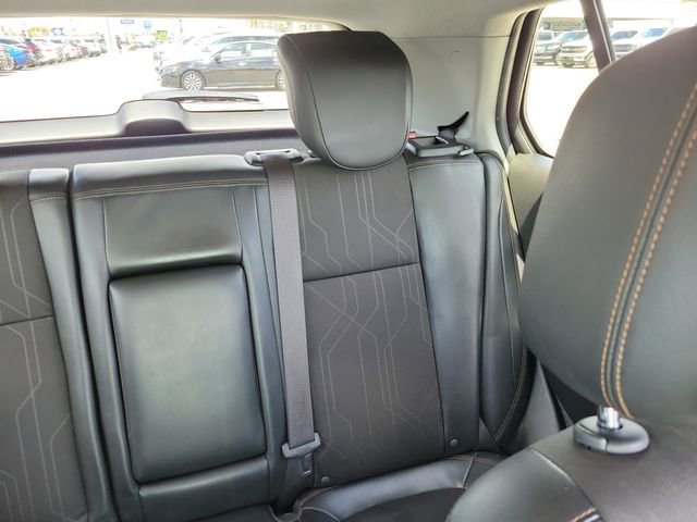Used 2019 Chevrolet Trax LT w/ LT Convenience Package FWD image 19