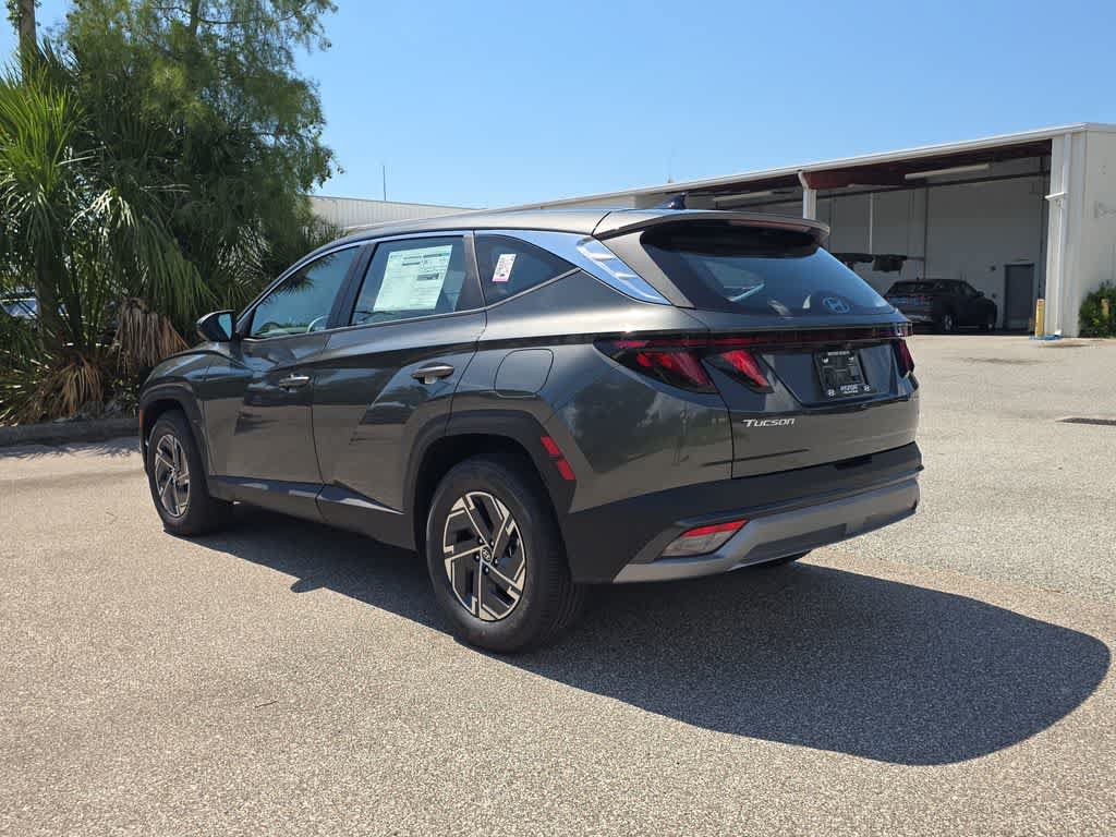 New 2026 Hyundai Tucson Blue SE FWD image 4