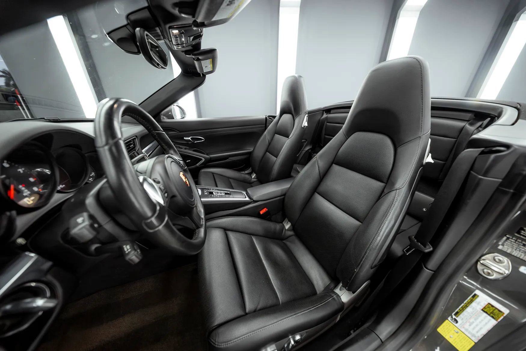 Used 2014 Porsche 911 Carrera image 2