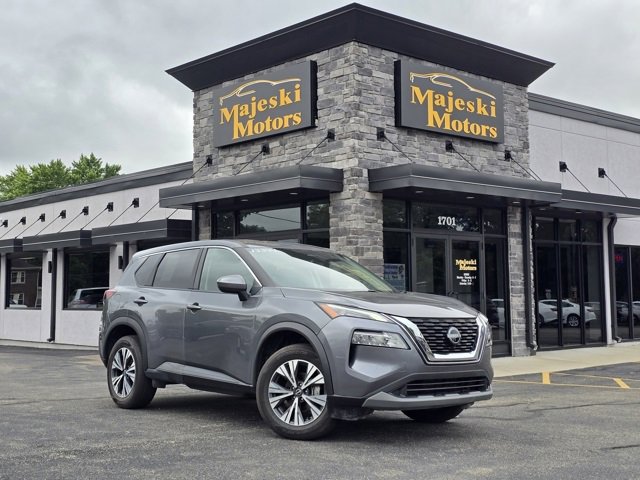 Used 2023 Nissan Rogue SV