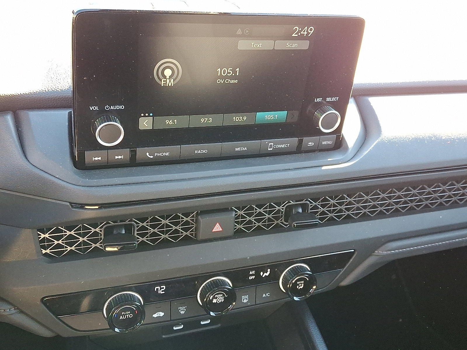 Certified 2025 Honda Accord LX image 14