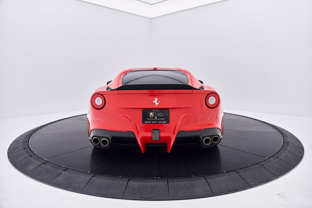 Used 2016 Ferrari F12 Berlinetta RWD image 17