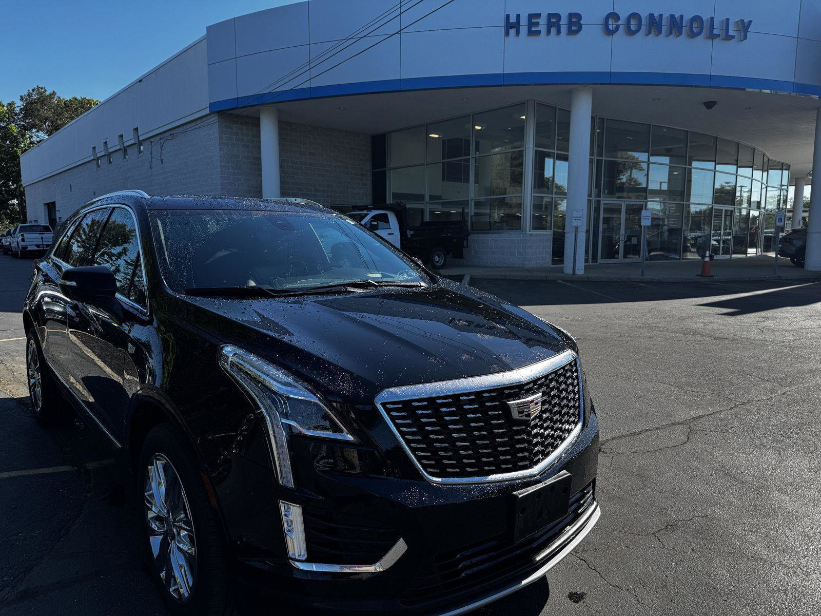 Used 2023 Cadillac XT5 Premium Luxury w/ Technology Package AWD/4WD video 1