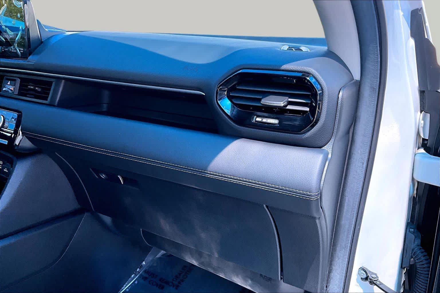 Used 2025 Honda Pilot EX-L image 19