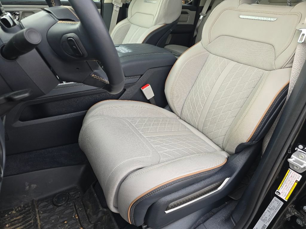 Used 2025 RAM 1500 Tungsten w/ Off Road Group image 27