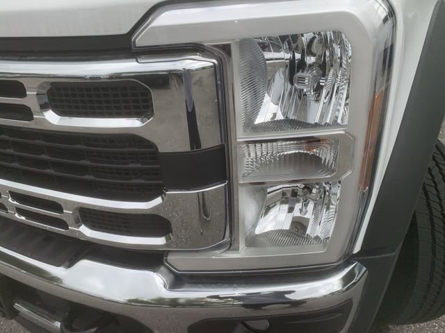 New 2024 Ford F550 2WD Crew Cab Super Duty image 9