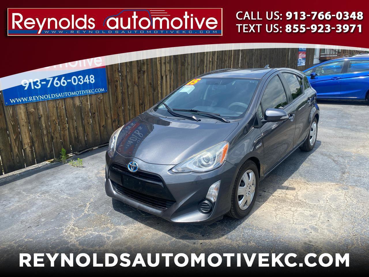 Used 2015 Toyota Prius C Two FWD image 1