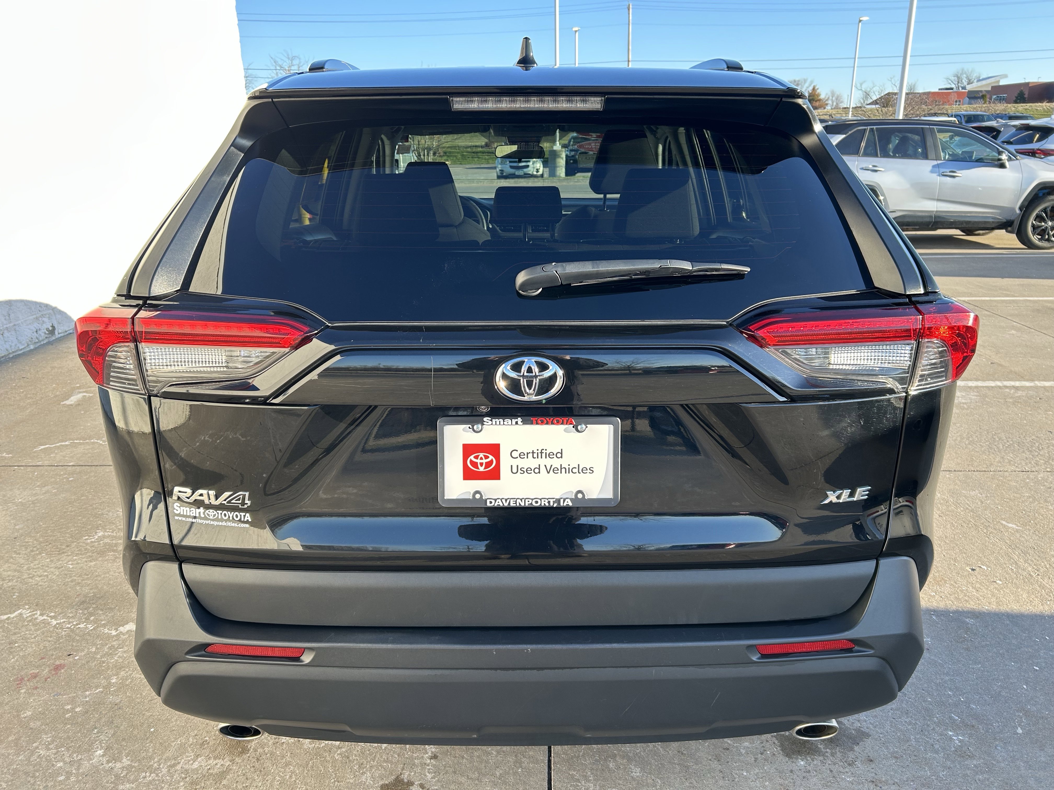 Certified 2024 Toyota RAV4 XLE FWD image 5