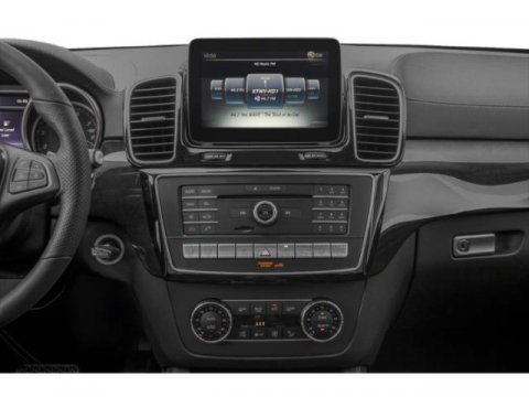 Used 2019 Mercedes-Benz GLS 550 4MATIC w/ Driver Assistance Package image 10