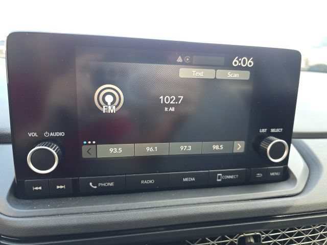 Used 2024 Honda Accord EX image 18