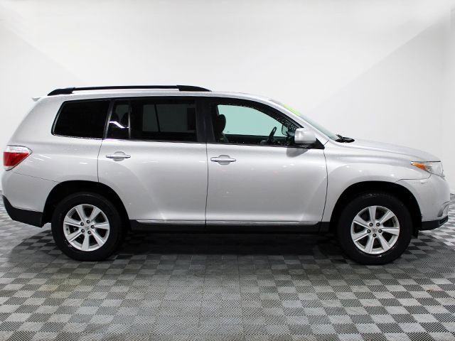 Used 2013 Toyota Highlander SE AWD/4WD image 7