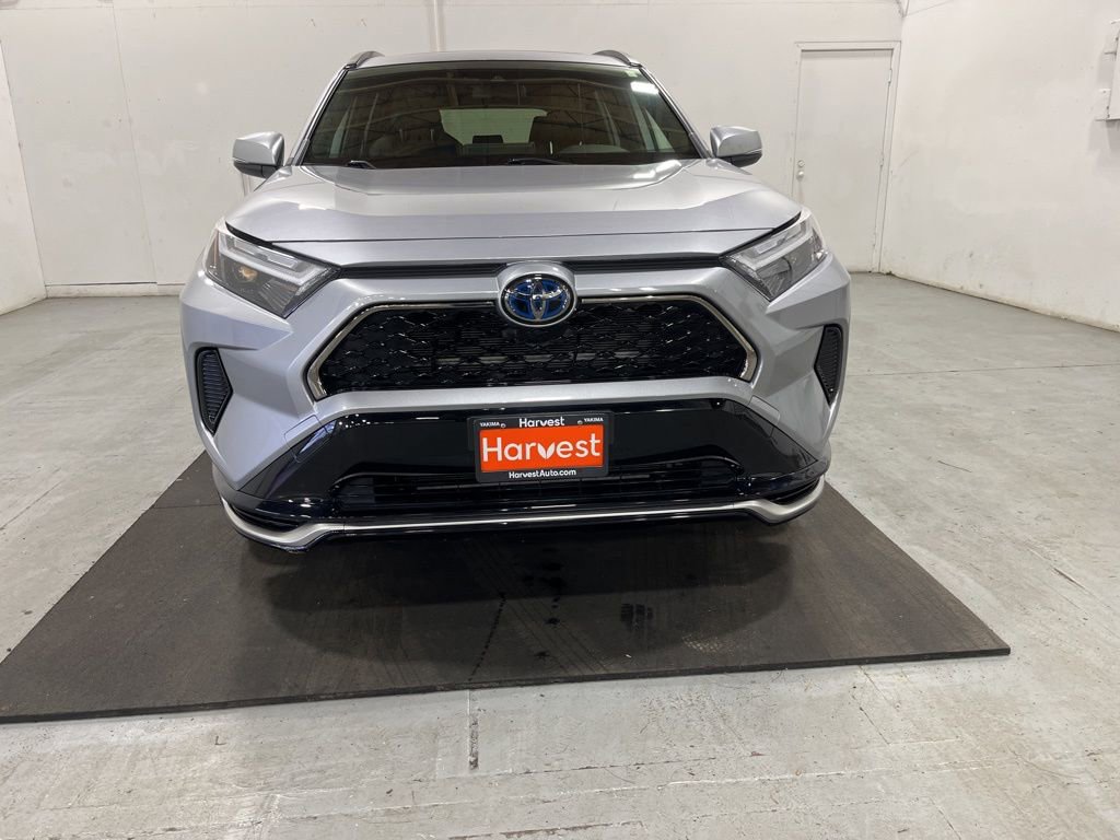 Used 2023 Toyota RAV4 SE w/ Weather & Moonroof Package image 2