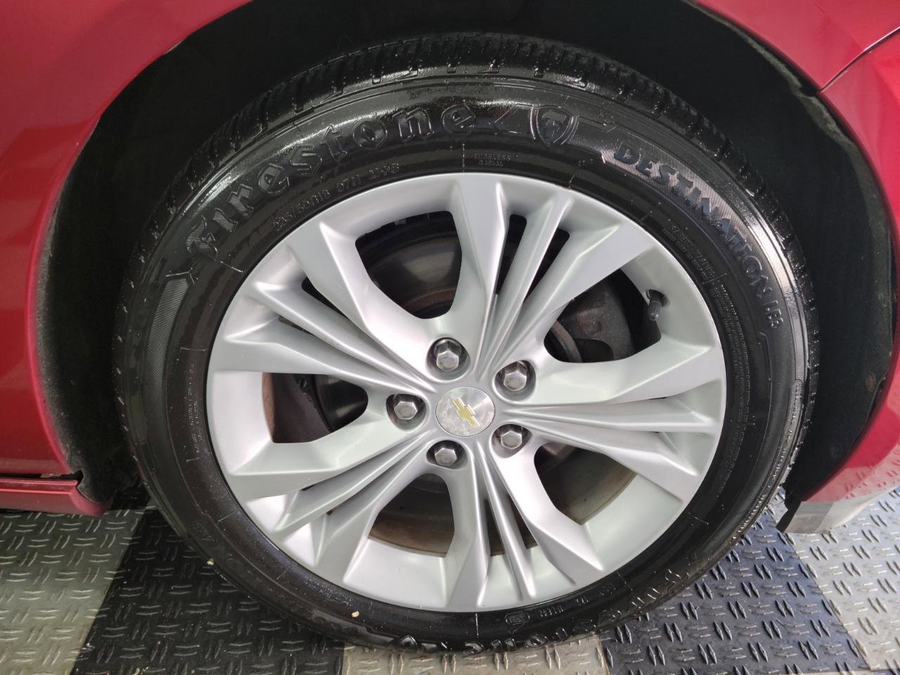 Used 2015 Chevrolet Impala LT w/ Convenience Package FWD image 24