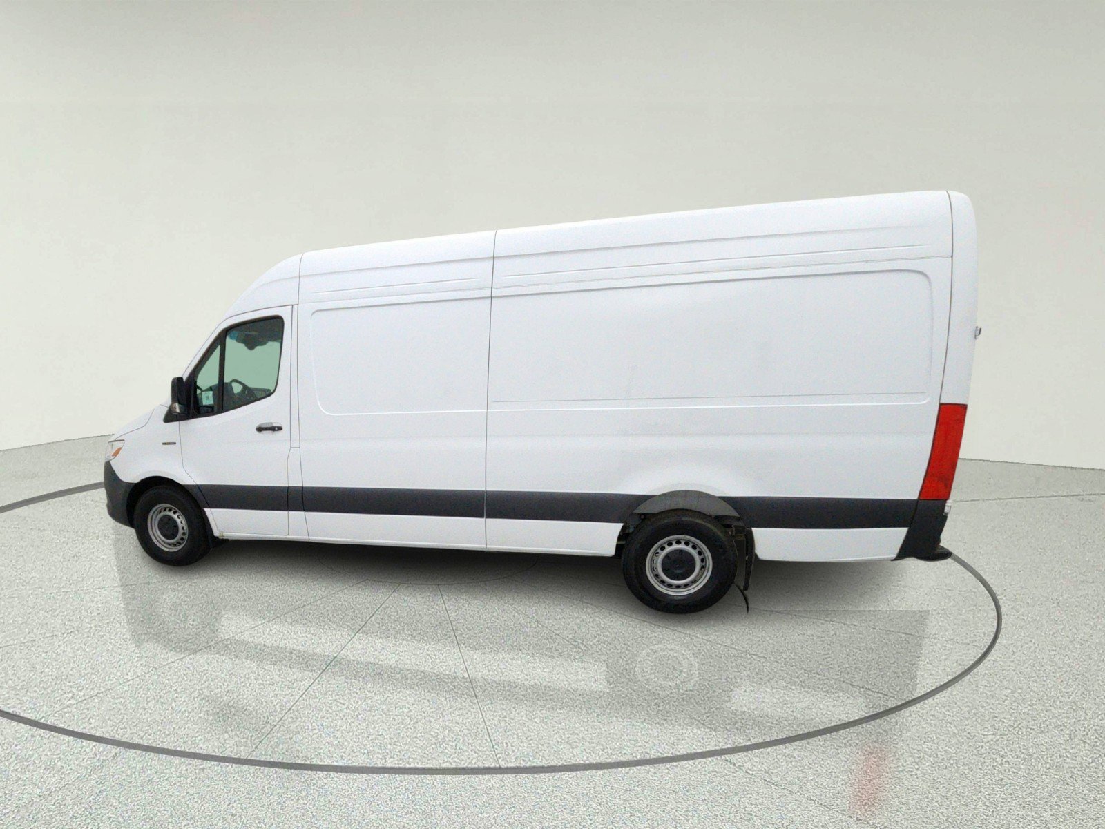 New 2025 Mercedes-Benz eSprinter 170 Cargo image 13