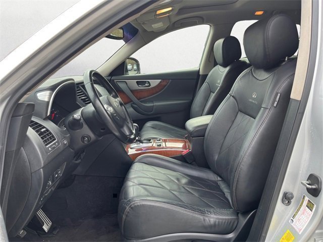 Used 2011 INFINITI FX35 AWD w/ Premium Pkg image 10