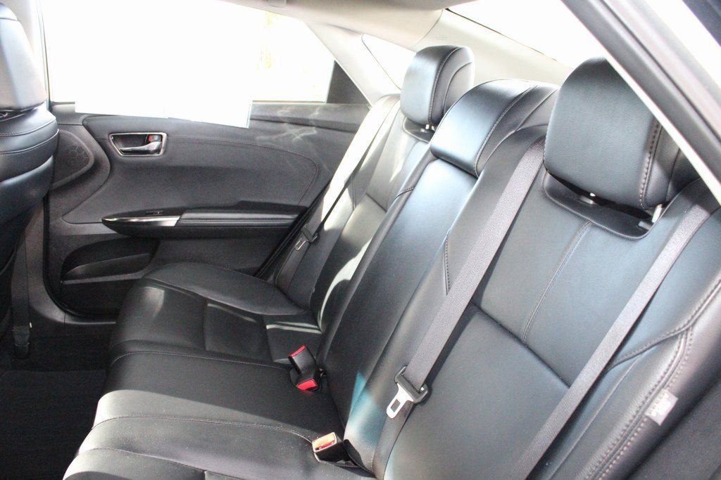 Used 2017 Toyota Avalon XLE image 47