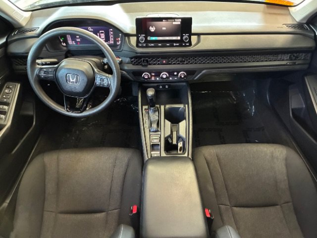 Used 2023 Honda Accord LX image 15