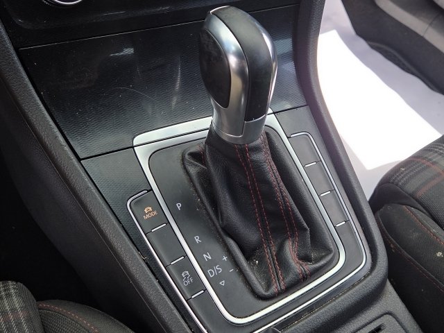 Used 2015 Volkswagen GTI S FWD image 18
