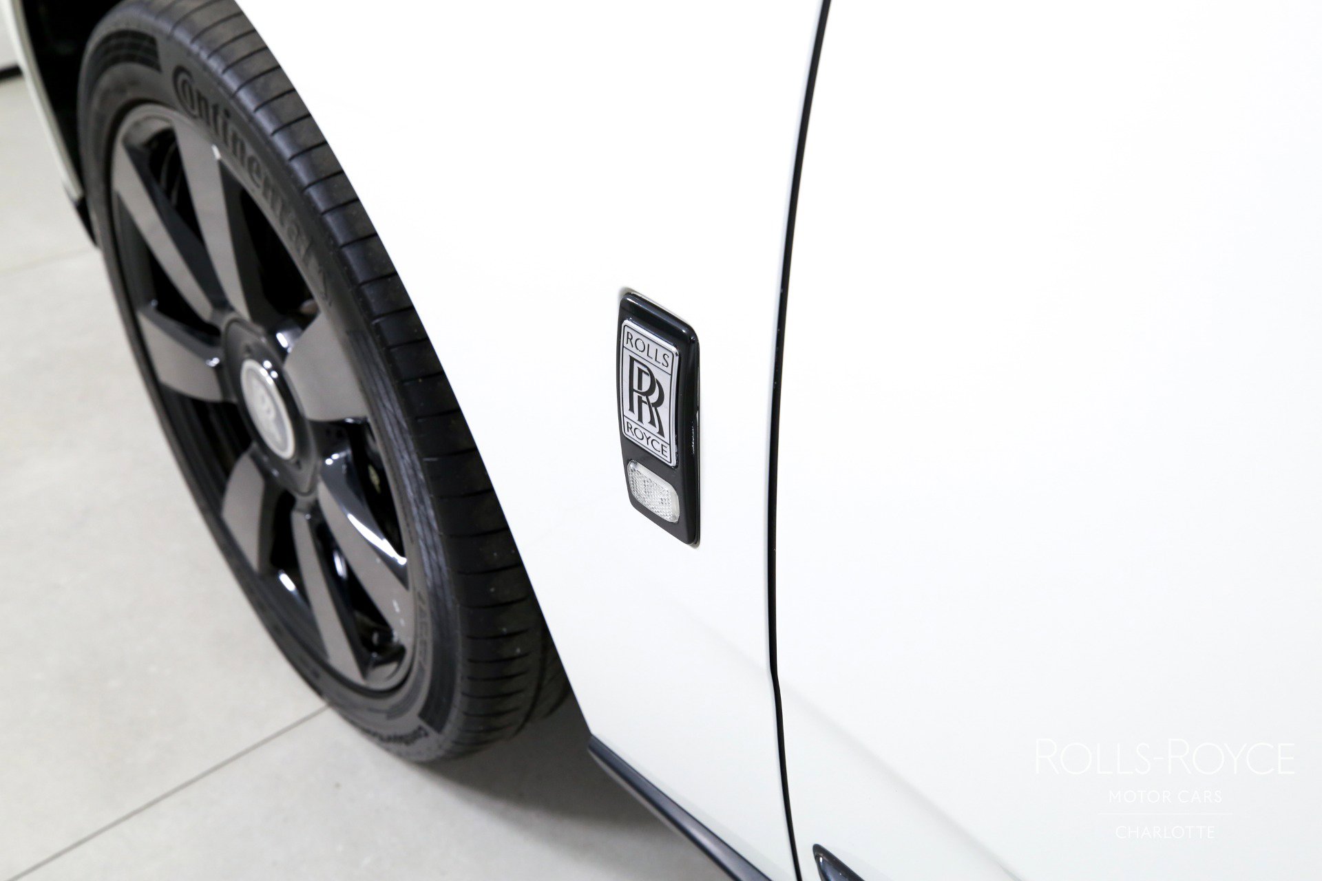 Used 2019 Rolls-Royce Cullinan image 45