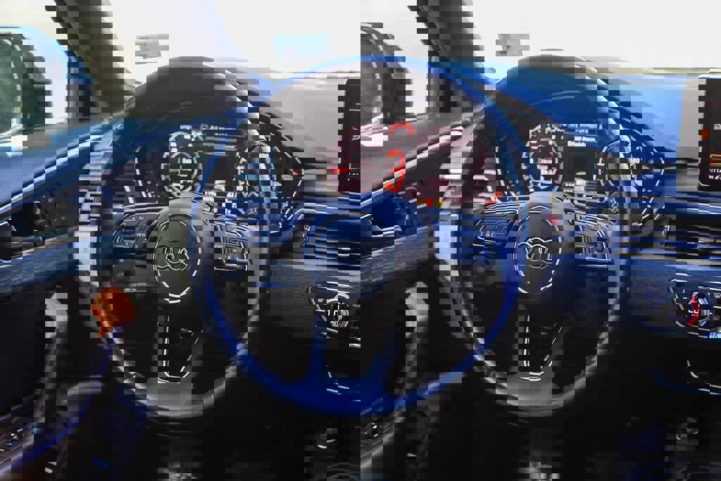 Used 2018 Audi A4 2.0T Ultra Premium w/ 18" Wheel Package image 14