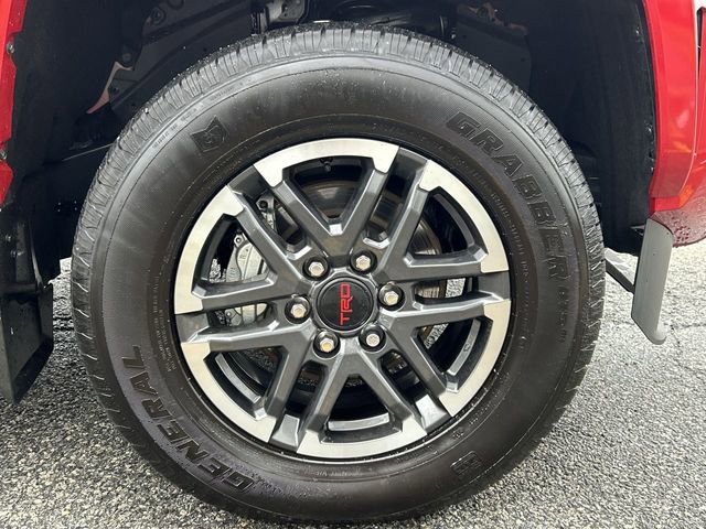 Used 2025 Toyota Tacoma TRD Sport image 13