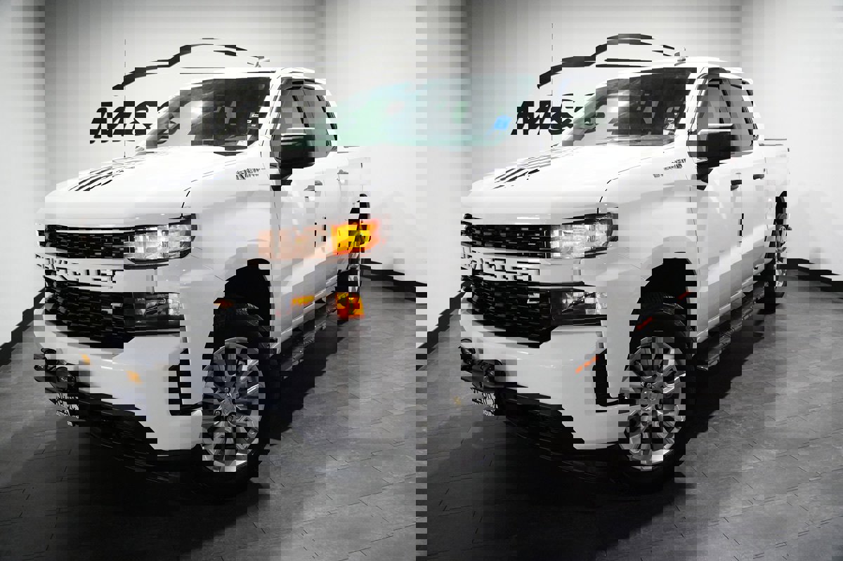 Used 2021 Chevrolet Silverado 1500 Custom image 2