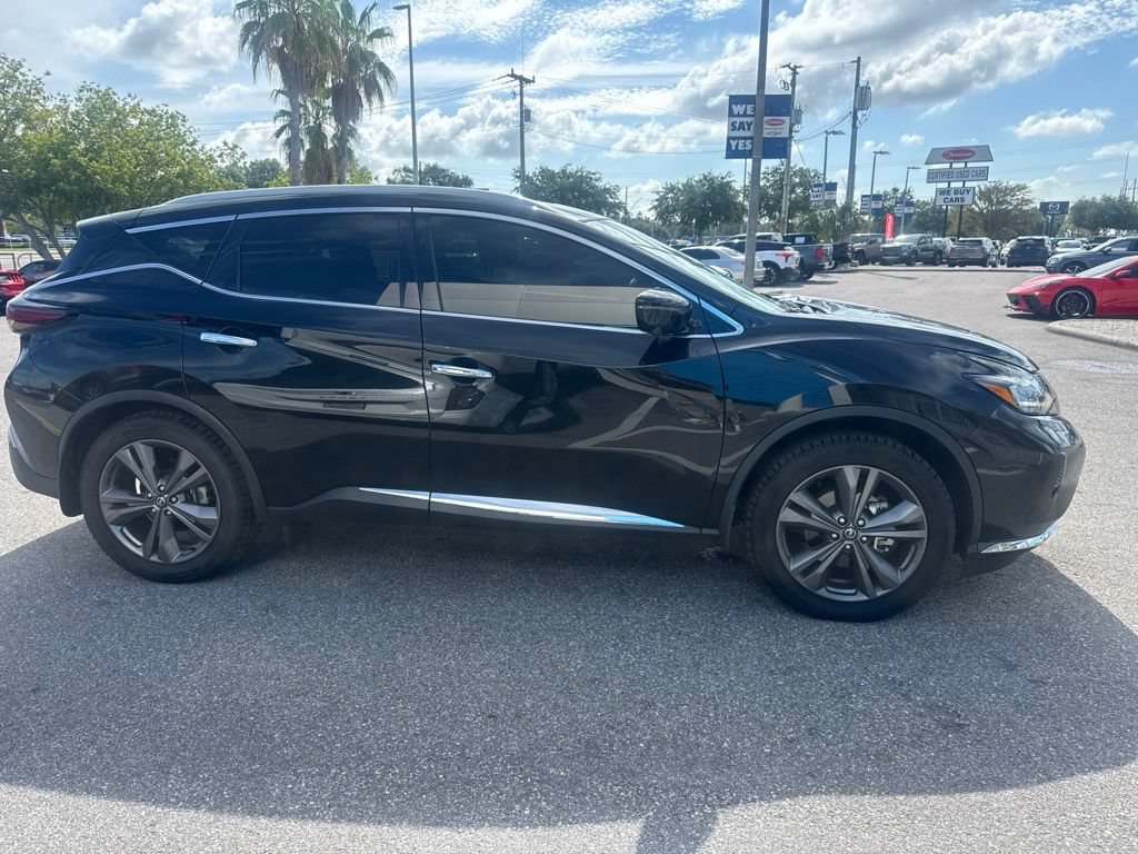 Used 2022 Nissan Murano Platinum w/ Cargo Package FWD image 4