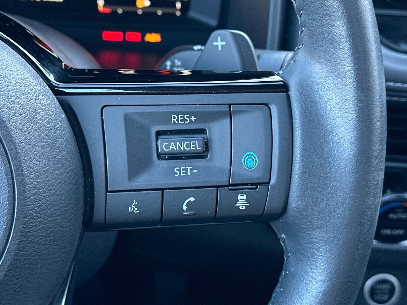 Used 2021 Nissan Rogue Platinum image 20