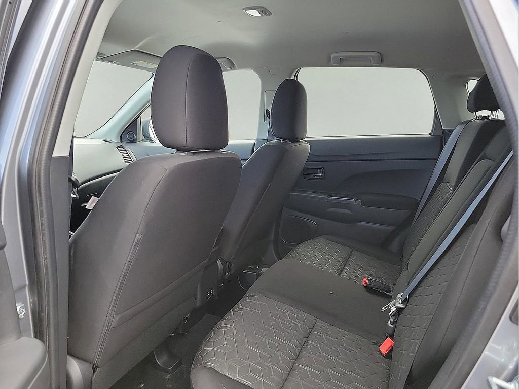 Used 2026 Mitsubishi Outlander Sport 2.0 ES image 10