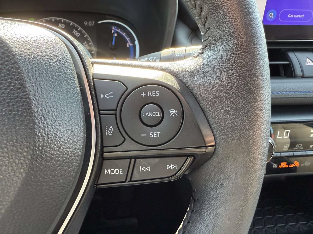 Used 2024 Toyota RAV4 SE w/ Convenience Package AWD/4WD image 19