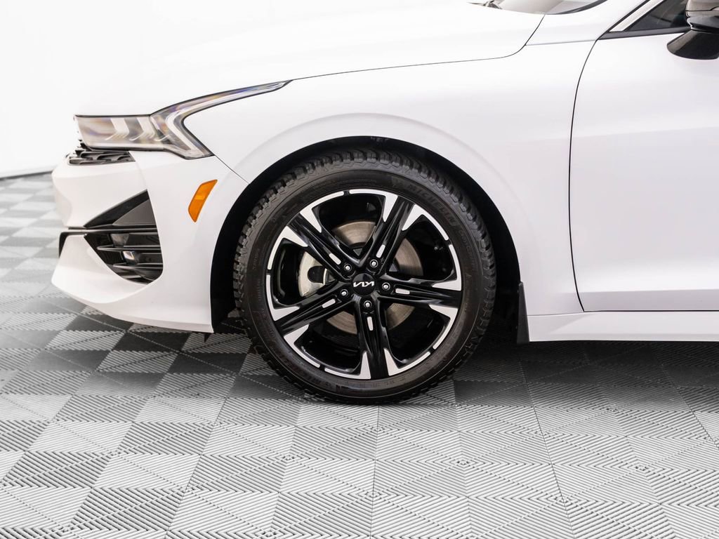 Used 2023 Kia K5 GT-Line image 33