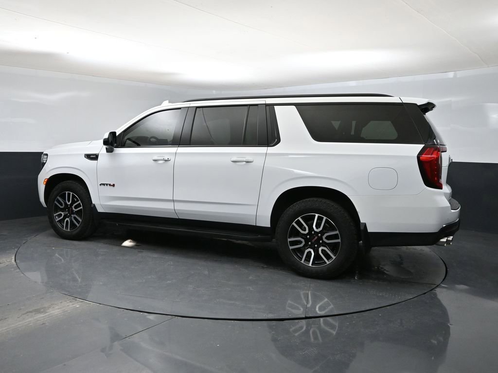 Used 2023 GMC Yukon XL AT4 AWD/4WD image 5