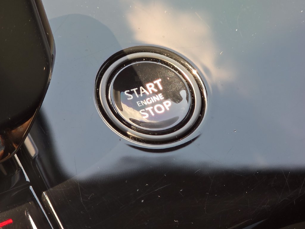 Used 2024 Land Rover Range Rover Sport SV Edition One Carbon Bronze AWD/4WD image 17
