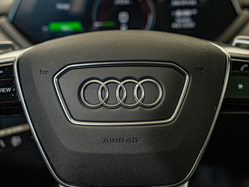 Used 2023 Audi e-tron GT Prestige AWD/4WD image 22
