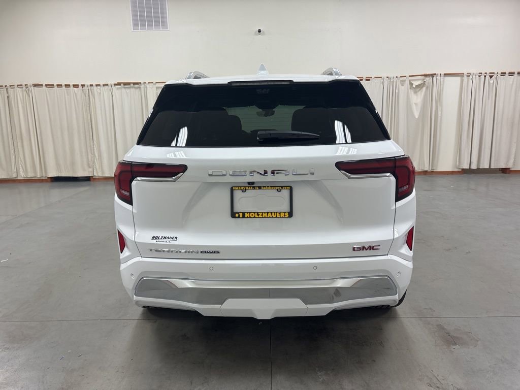 New 2026 GMC Terrain Denali AWD/4WD image 7