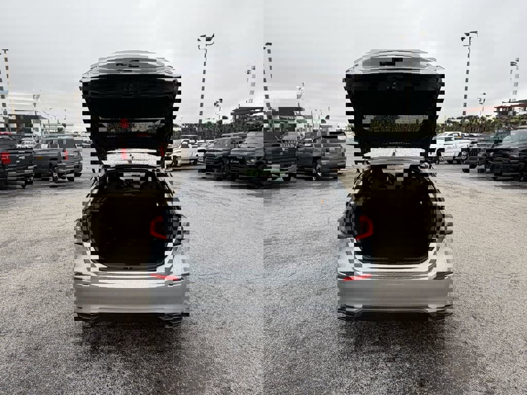 Used 2022 Honda Civic Sport image 7